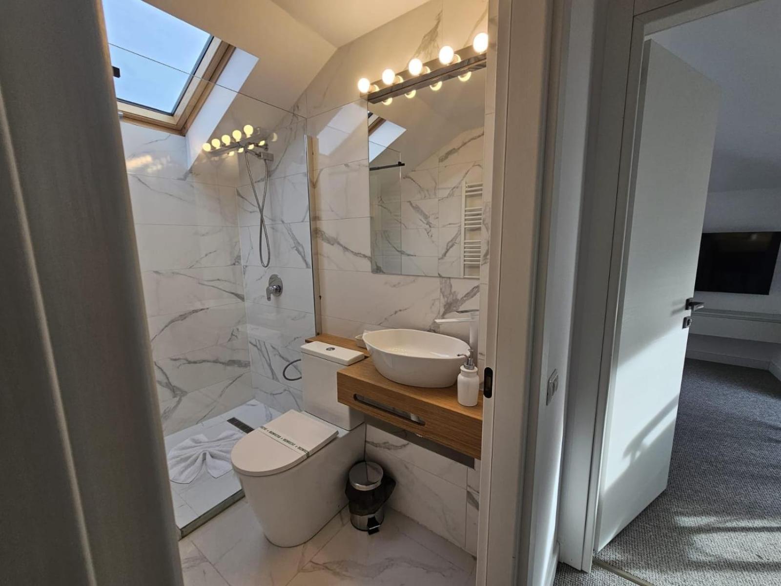Camere De Inchiriat Igloo Предеал Екстериор снимка