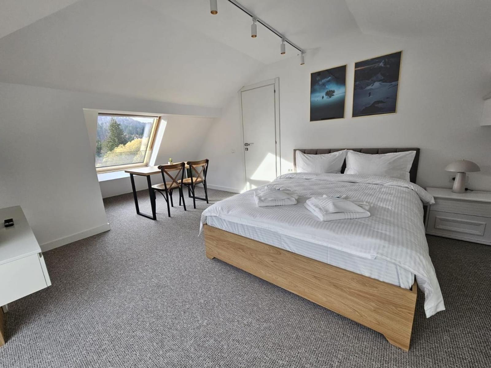 Camere De Inchiriat Igloo Предеал Екстериор снимка