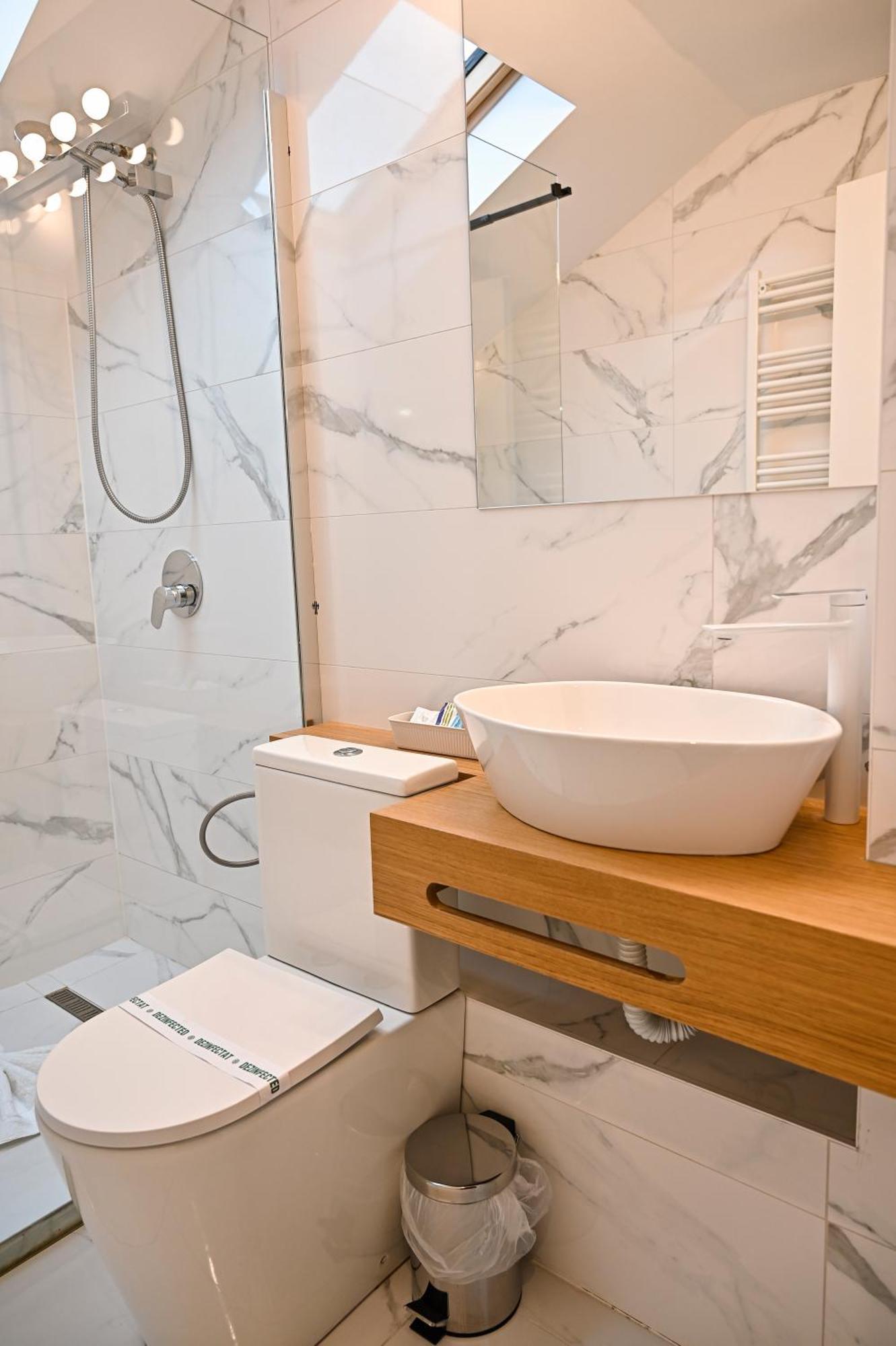 Camere De Inchiriat Igloo Предеал Екстериор снимка