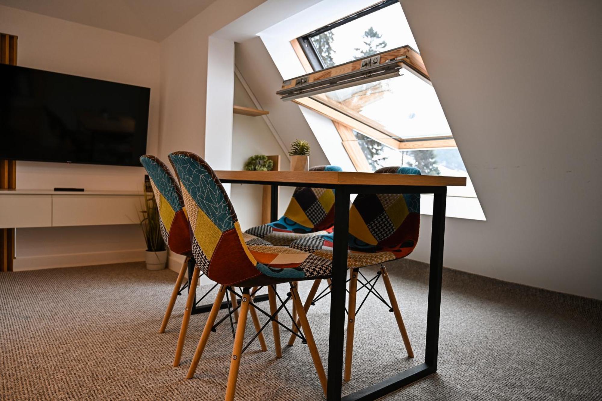 Camere De Inchiriat Igloo Предеал Екстериор снимка