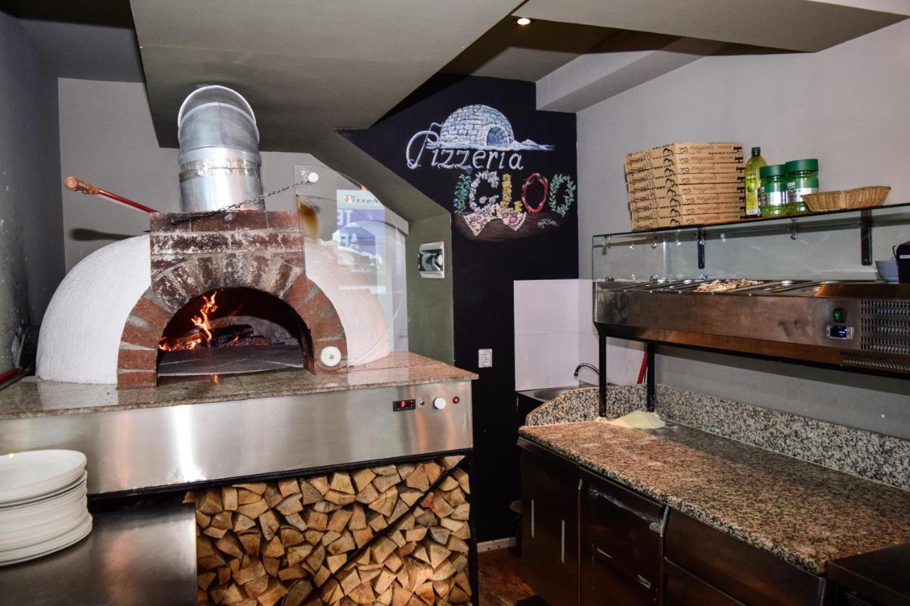 Camere De Inchiriat Igloo Предеал Екстериор снимка
