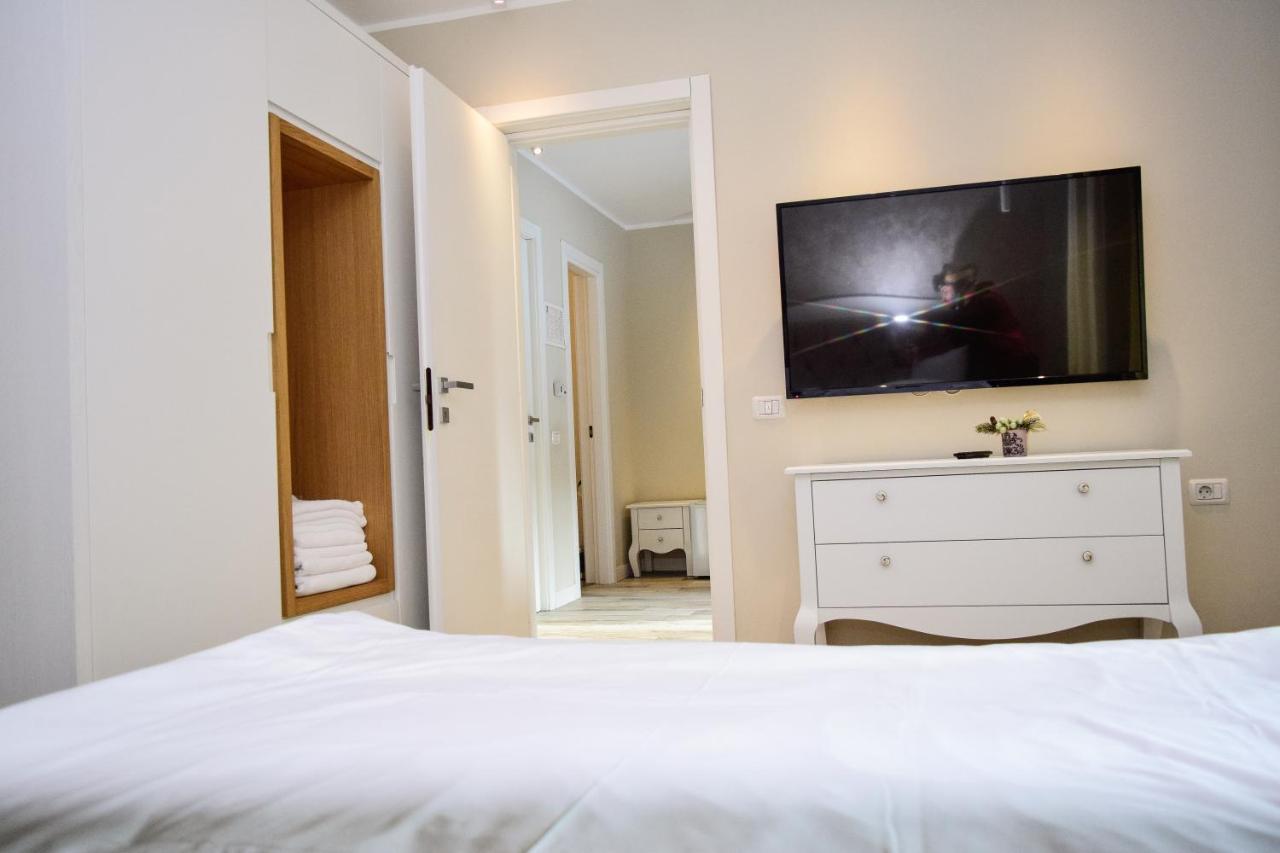 Camere De Inchiriat Igloo Предеал Екстериор снимка